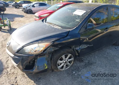 2011 Mazda Mazda3 I Touring z USA, uszkodzony, nr VIN JM1BL1VF1B1496717